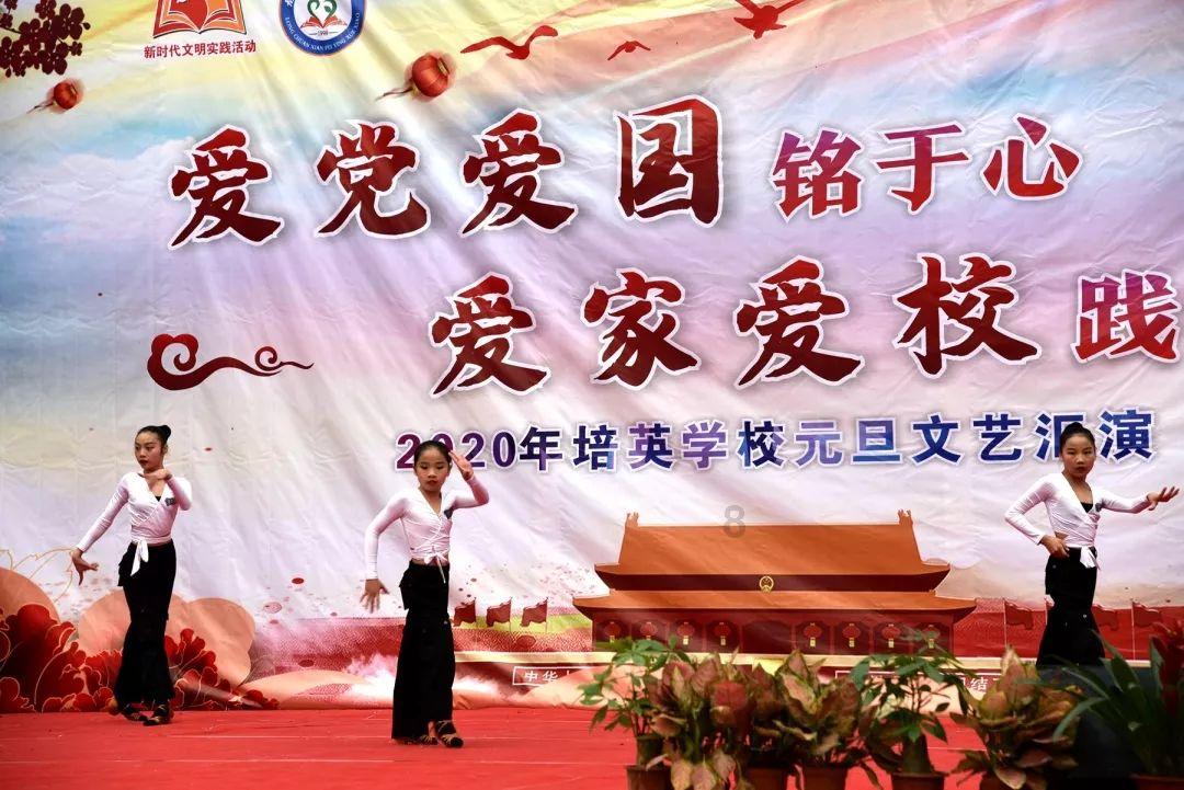 给病人做鲫鱼汤怎么做游戏画面